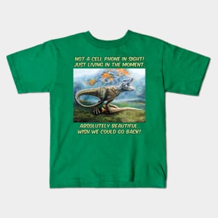 "Not a cell phone in sight" meme print Kids T-Shirt